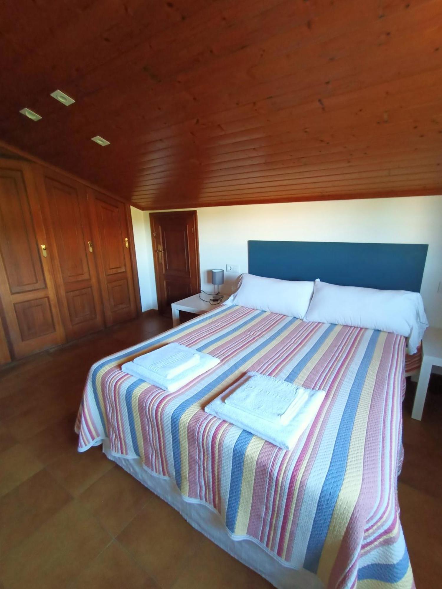 Apartamento En Bloque Vivienda Con Piscina Y Barbacoa A 15 Min De La Playa Meis 外观 照片